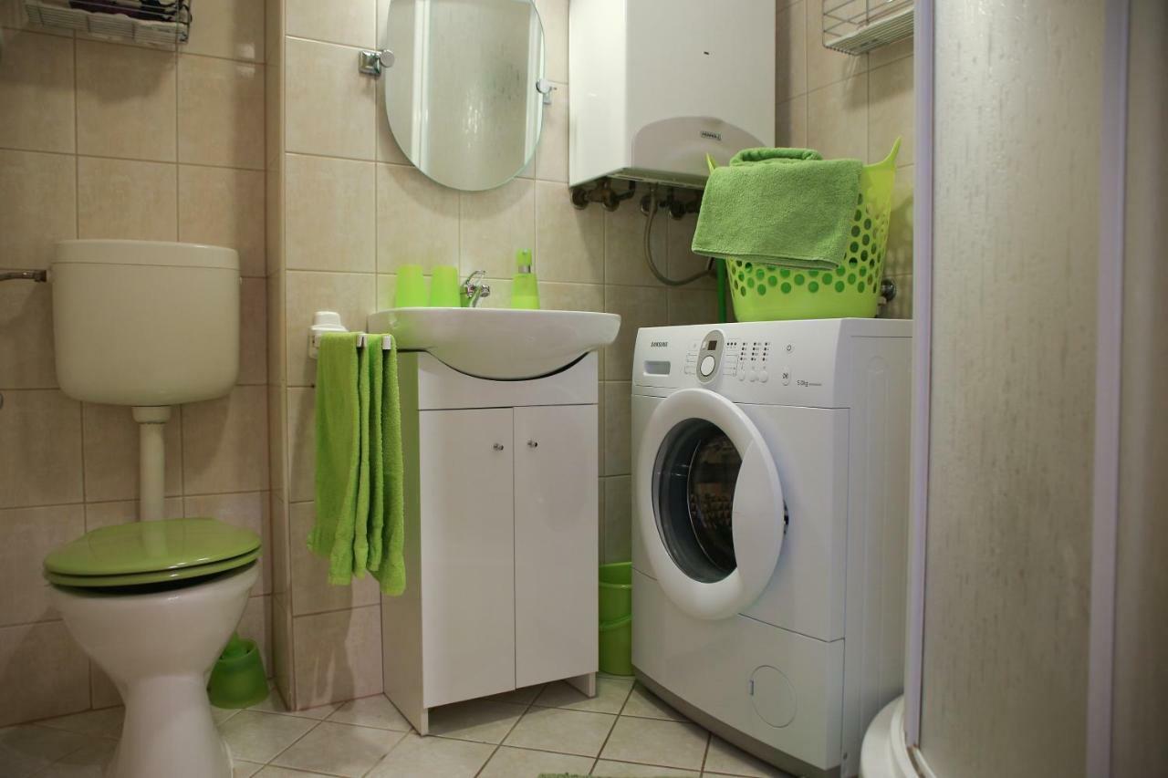 Lila Apartman Heviz Exterior photo